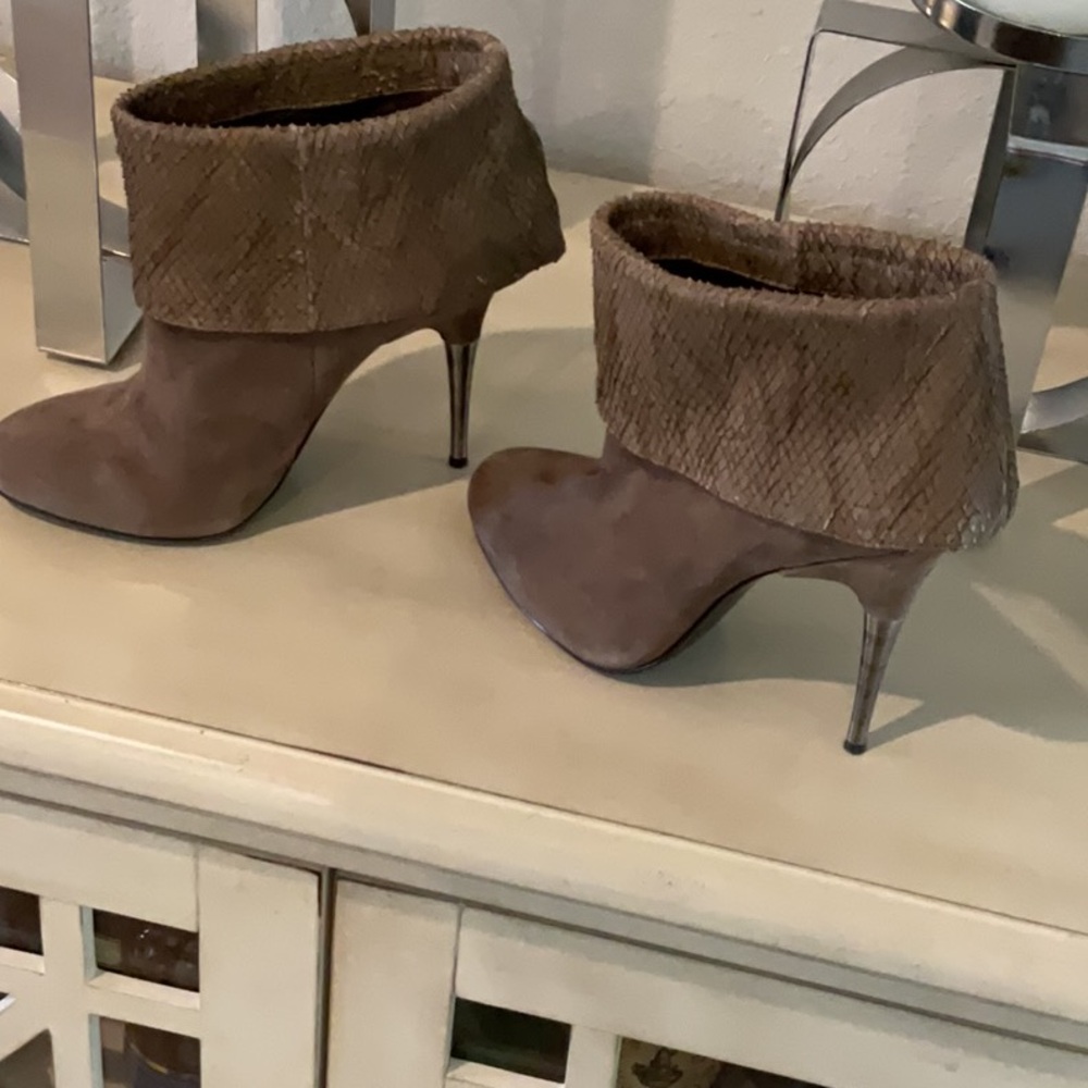 Elizabeth and James Rizzo booties, taupe color, size 8.5
